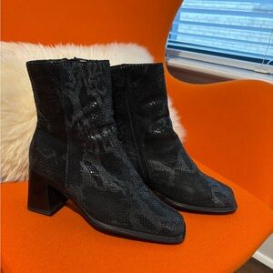 Black & Blue Square Toe Boots with Snakeskin Pattern